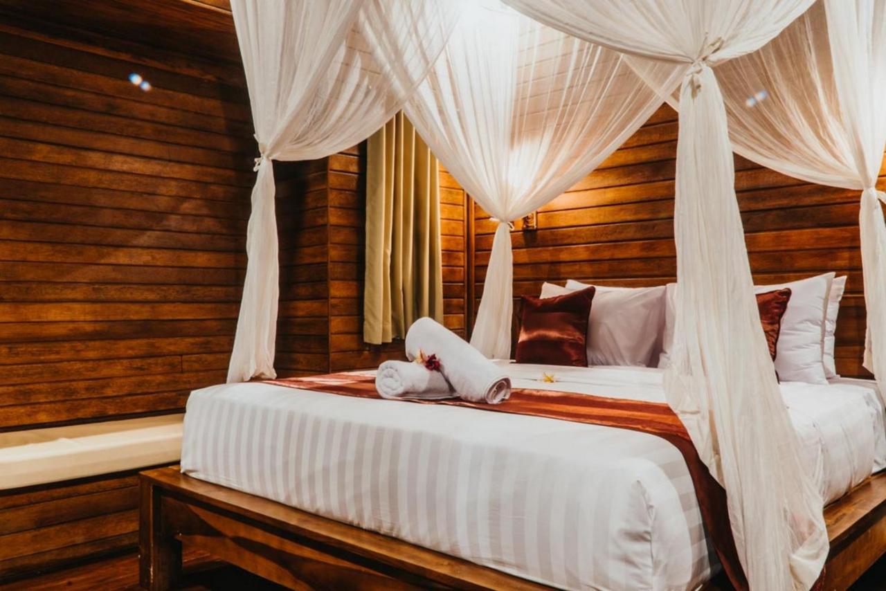 Taman Tirta Villa Nusa Lembongan  Exterior photo